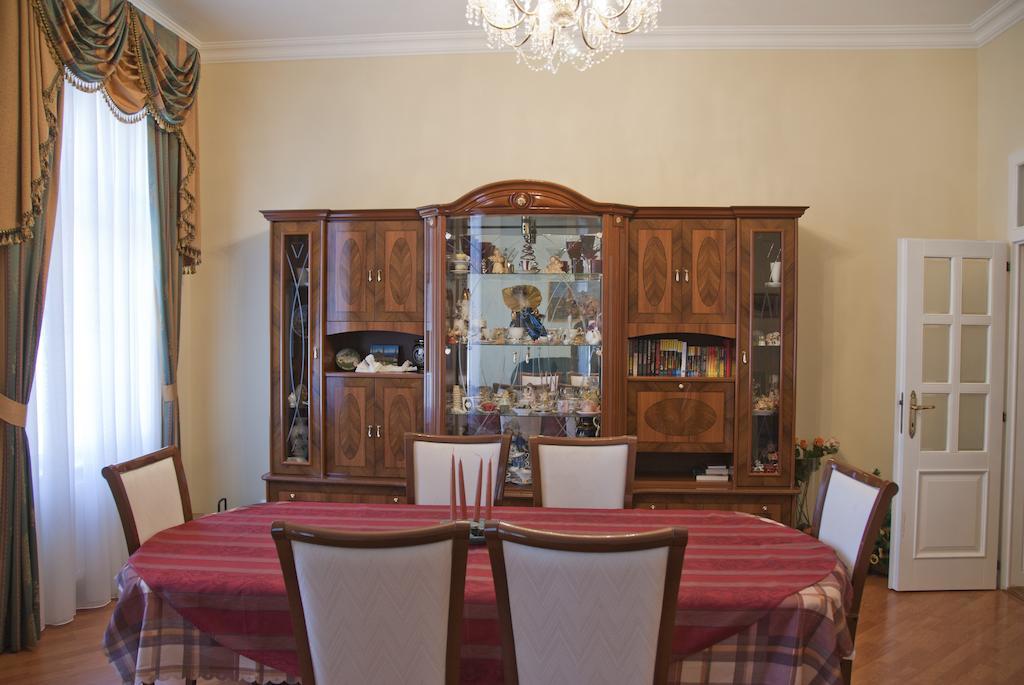 Apartman Na Zahradni Karlovy Vary Oda fotoğraf